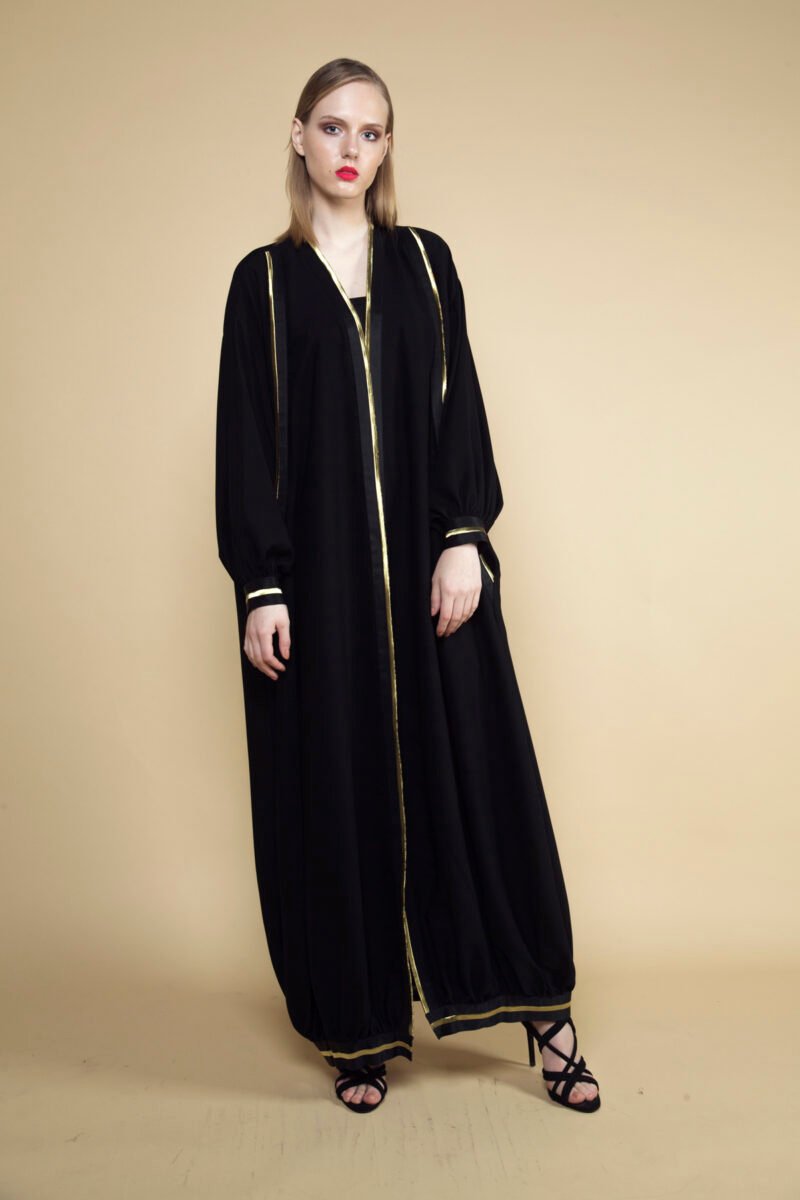 AW16 D-AS004 Crepe black and gold abaya (1)