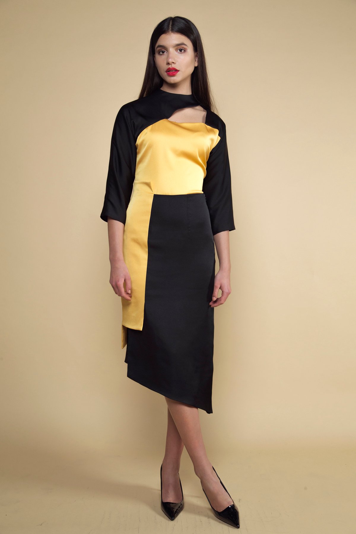 AW16 D-T005 & S003 Neckline baring top and uneven hem skirt (1)