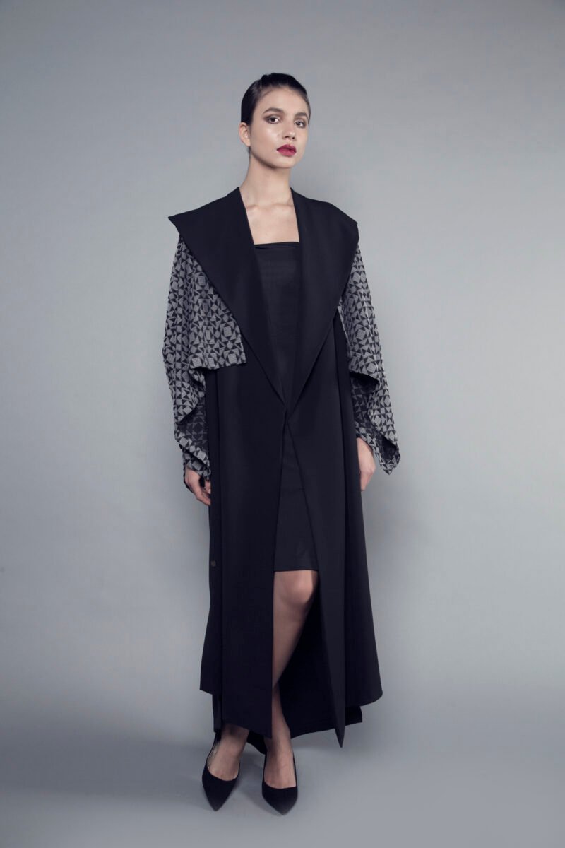 AW16 L-AS005 Collared geometric crepe abaya (1)