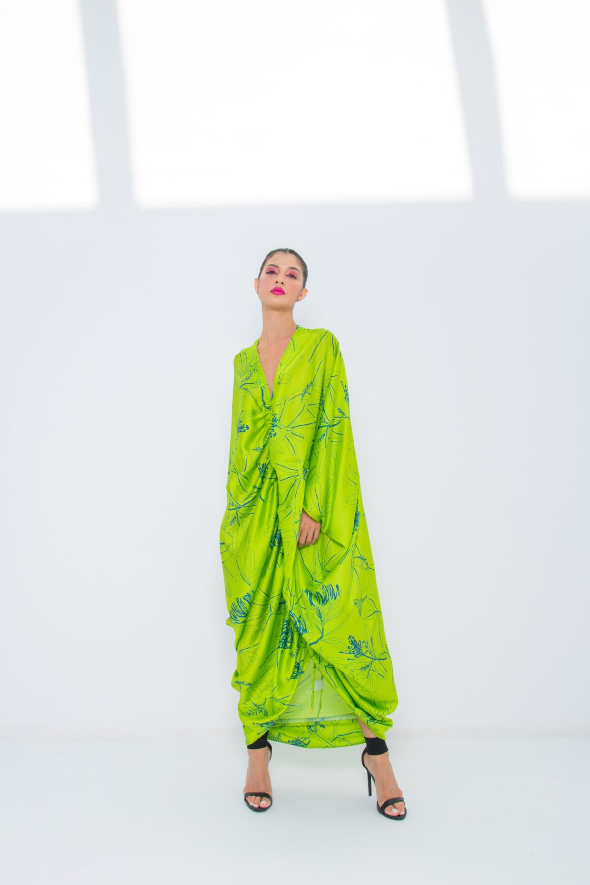 SS23 L-K014 Floral Print Mariposa Cut Kaftan In Pure Silk With Centeral Gathering Lime 2