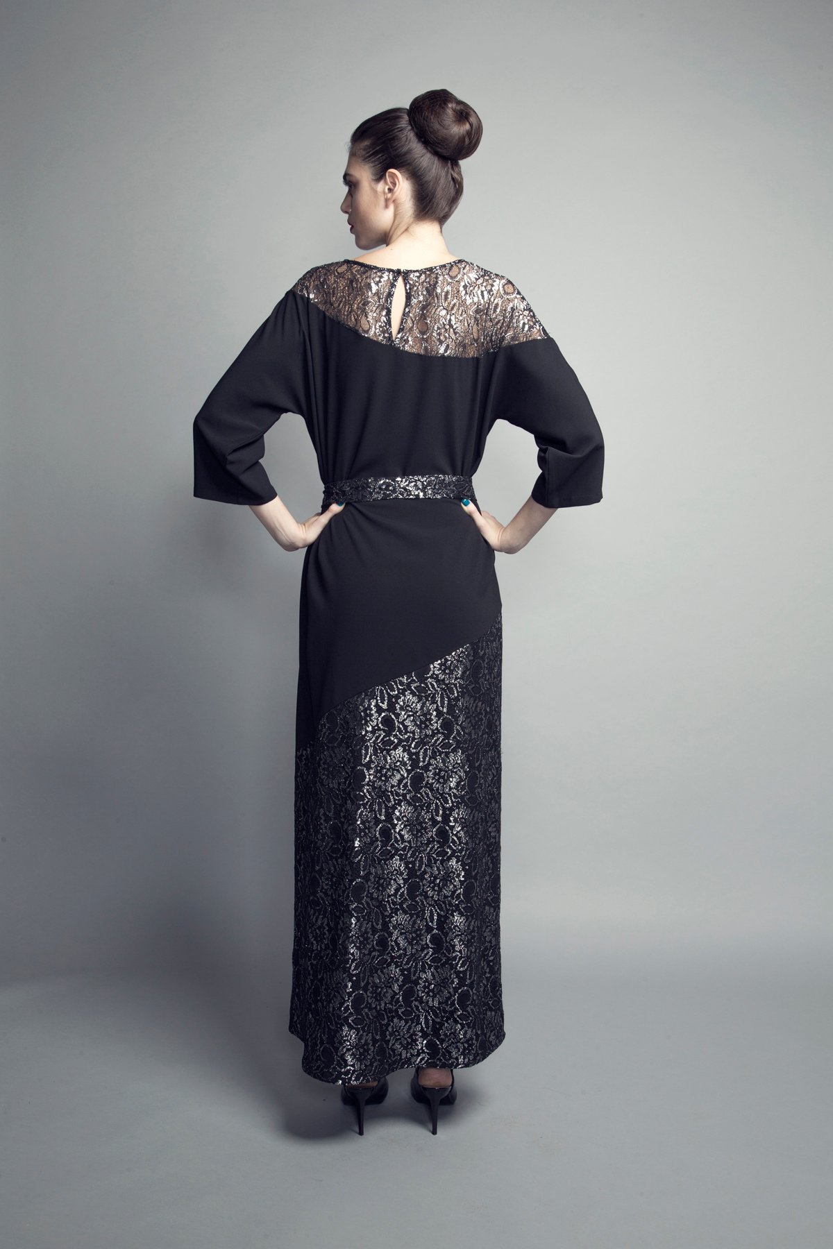 L-K008 Assymetric cut black and silver lace kaftan (2)