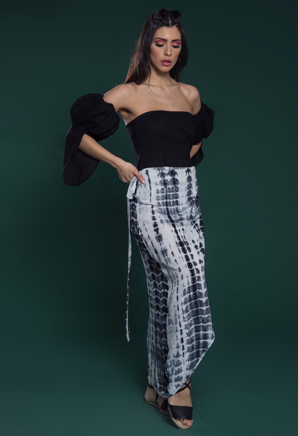 SS18 D-S003 Wrap skirt with tie detail (2)